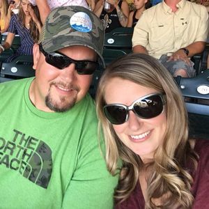 Meet your Posher, Alicia